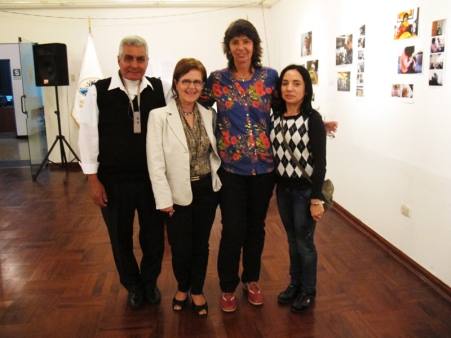 De izq. a der. Edmundo Mendoza, Carmen Gonzalez, Claudia Luthi y Victoria Baltodano